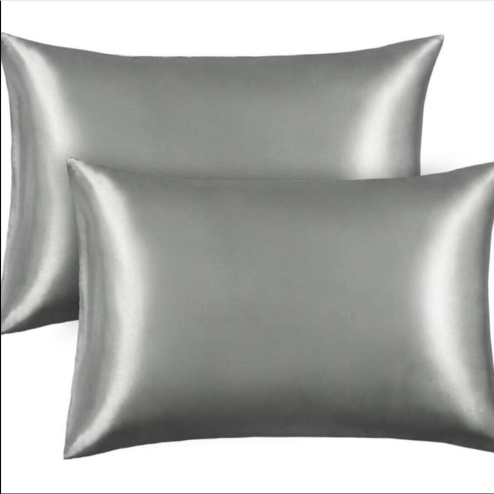 2 Satin Pillow Cases Standard Size NEW